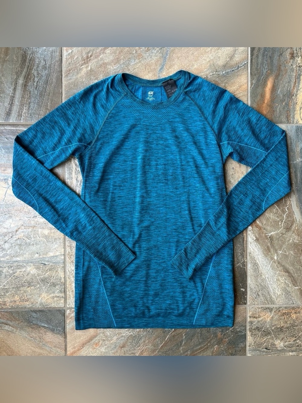 H&M Sport Large Teal Seamless Long Sleeve Activewear Workout Top Athleisure